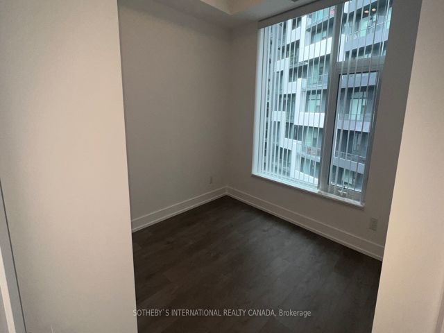 654 - 25 Adra Grado Way