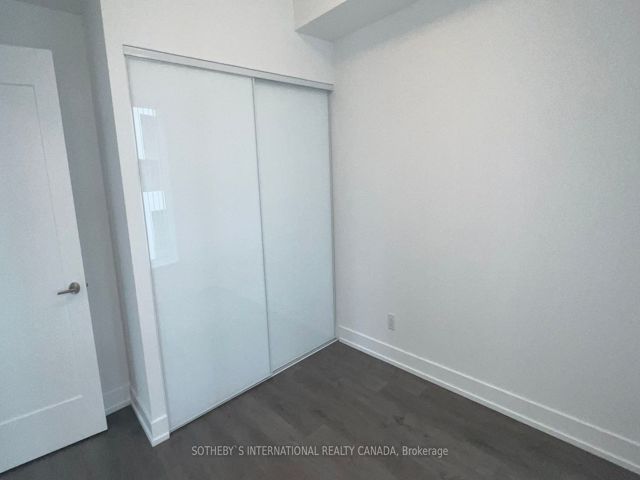 654 - 25 Adra Grado Way