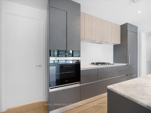 502 - 1414 Bayview Ave