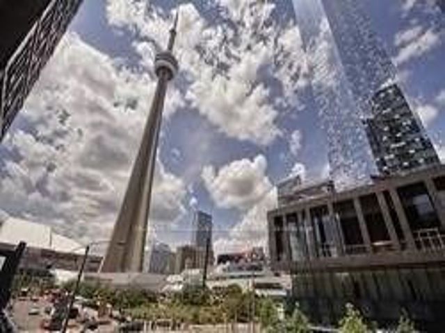 706 - 51 Lower Simcoe St