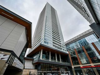 4205 - 17 Bathurst St