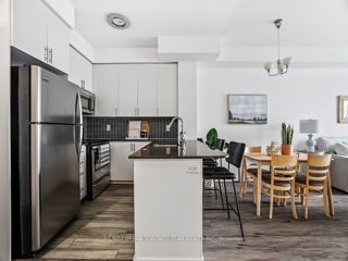 514 - 260 Sackville St