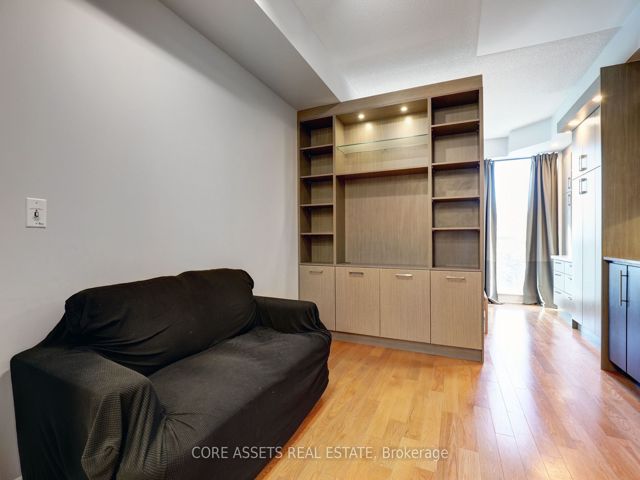 316 - 2885 Bayview Ave