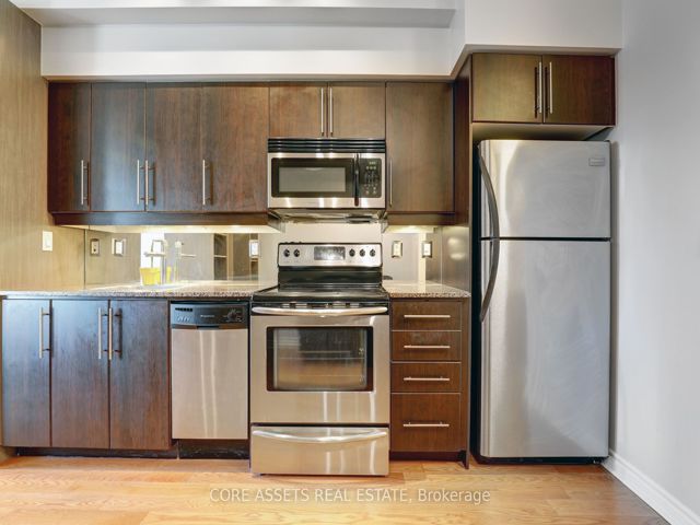 316 - 2885 Bayview Ave