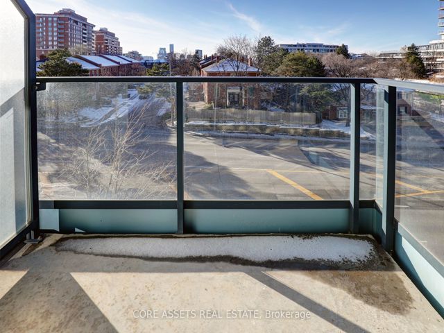 316 - 2885 Bayview Ave