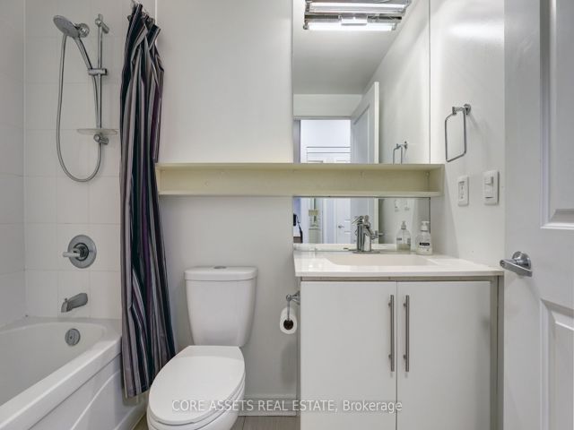 316 - 2885 Bayview Ave