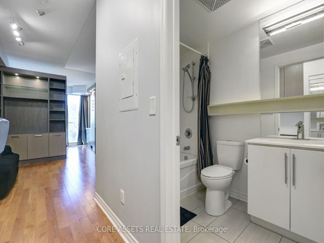 316 - 2885 Bayview Ave