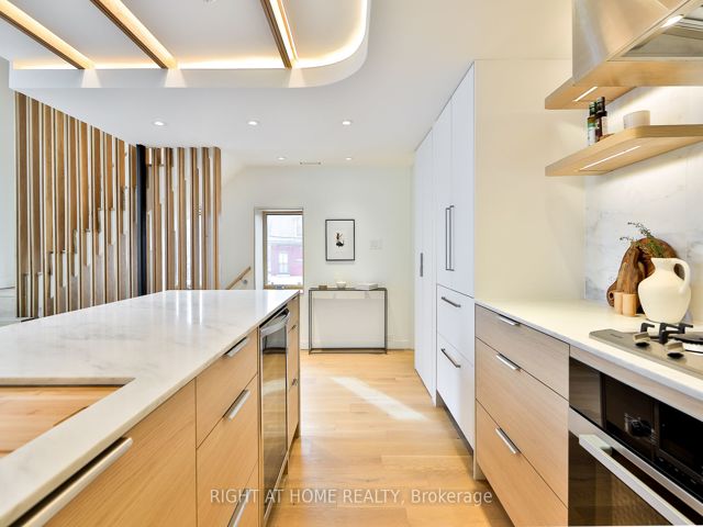 PH 2 - 225 Brunswick Ave