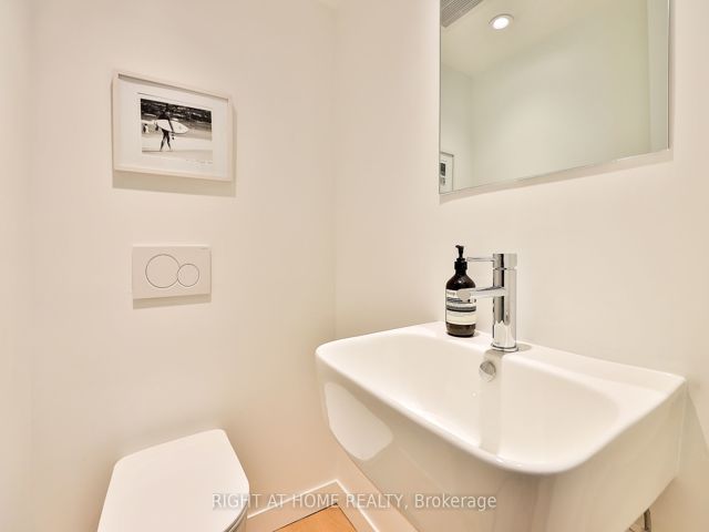 PH 2 - 225 Brunswick Ave