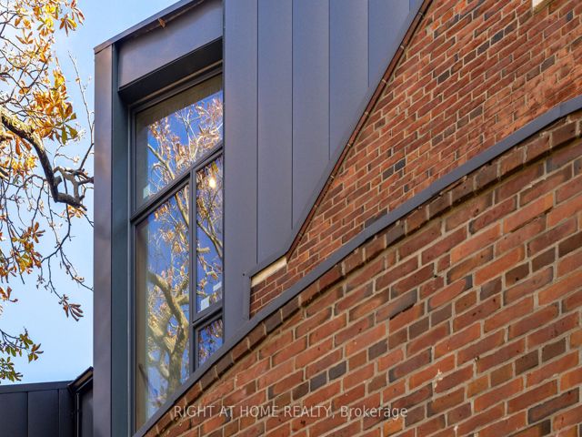 PH 2 - 225 Brunswick Ave