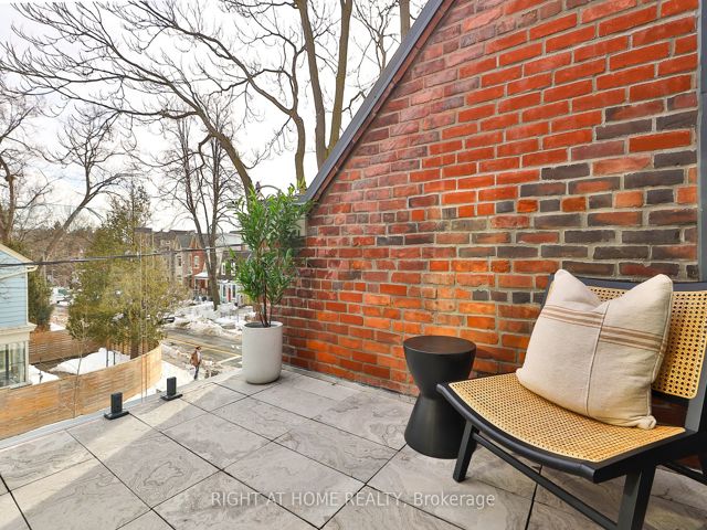 PH 2 - 225 Brunswick Ave