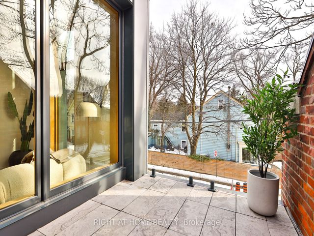 PH 2 - 225 Brunswick Ave