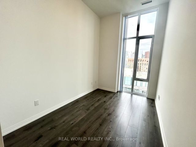 GPH08 - 8 Widmer St