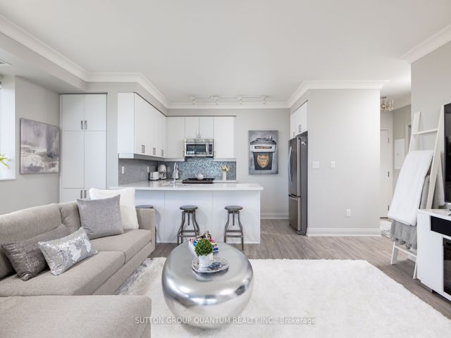 LPH03 - 400 Adelaide St E