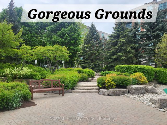 809 - 38 William Carson Cres