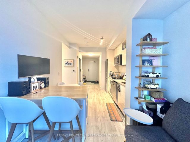 931 SE - 60 Princess St