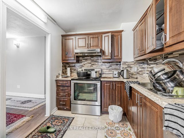 802 - 715 Don Mills Rd