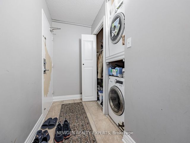 802 - 715 Don Mills Rd
