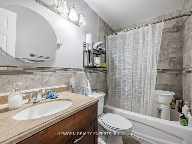 802 - 715 Don Mills Rd
