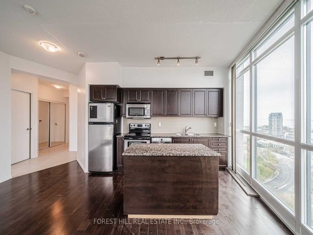 2910 - 215 Fort York Blvd