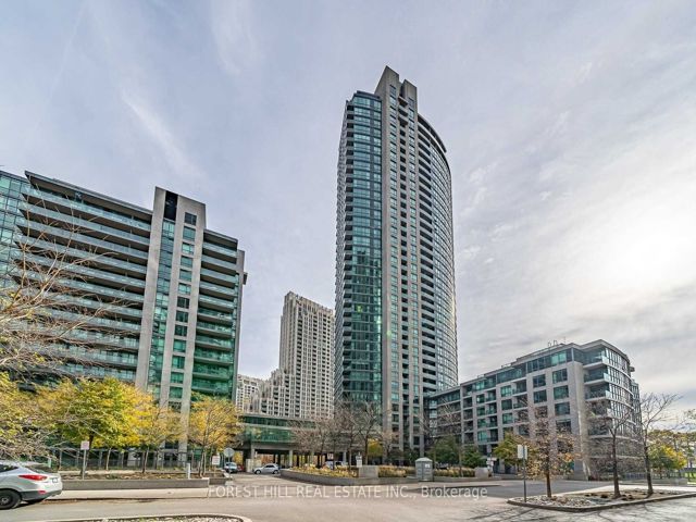 2910 - 215 Fort York Blvd