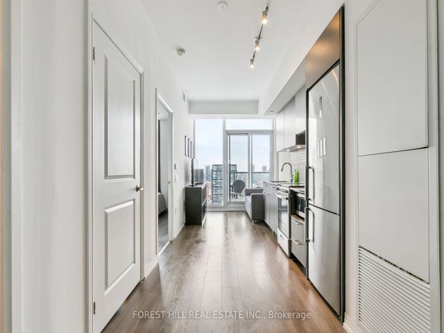 PH12 - 251 Jarvis St