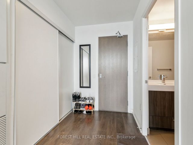 PH12 - 251 Jarvis St