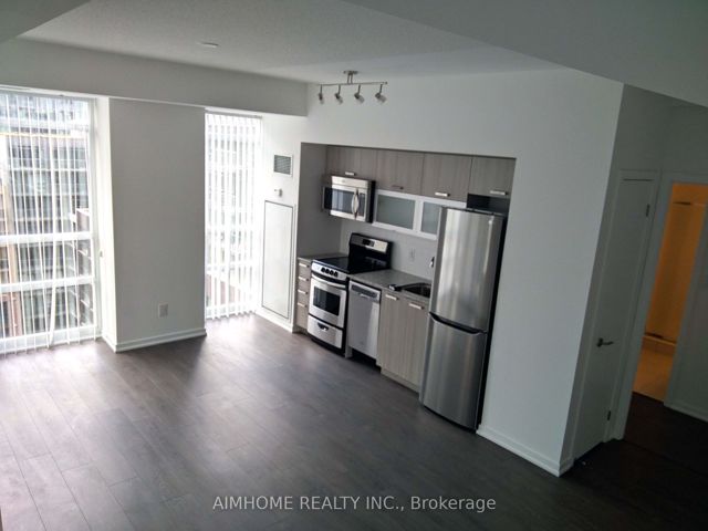 1225 - 68 Abell St