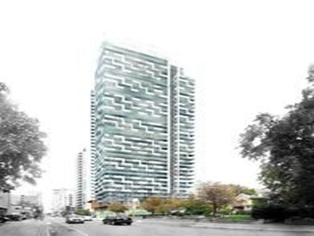 1705 - 50 Wellesley St E