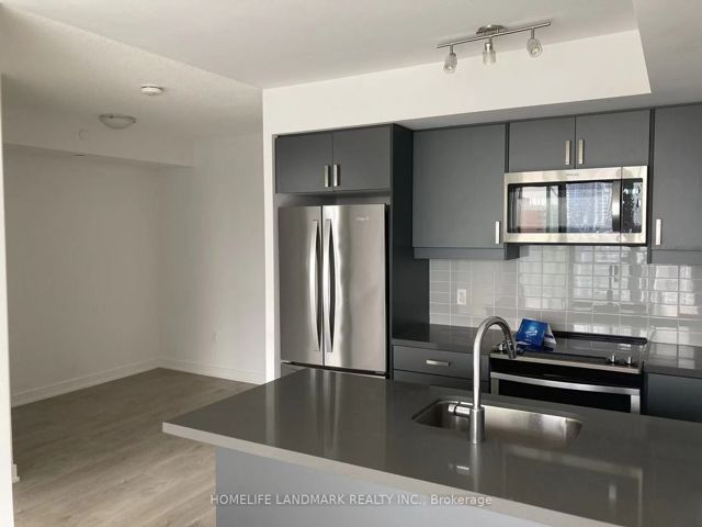 1705 - 50 Wellesley St E