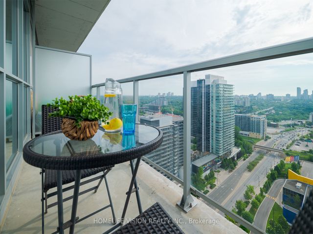 2802 - 121 Mcmahon Dr