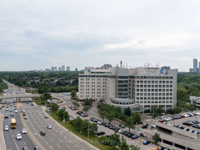 2802 - 121 Mcmahon Dr