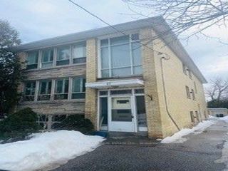 201 - 47 Ranleigh Ave