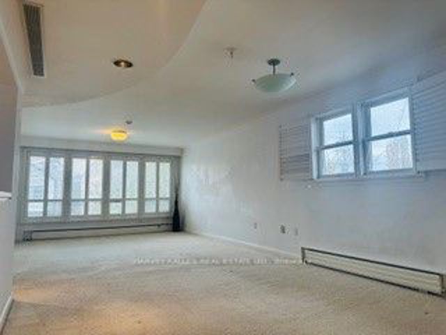 201 - 47 Ranleigh Ave