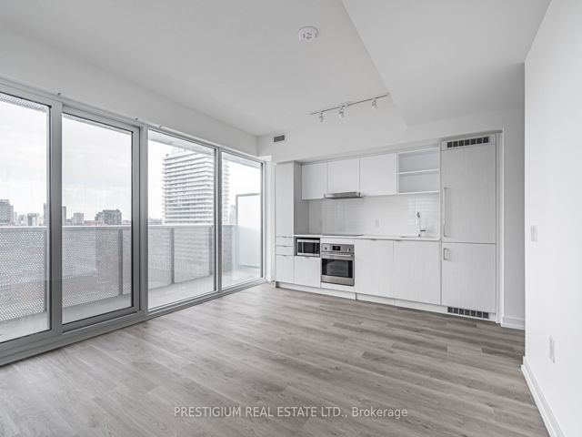 1901 - 55 Cooper St