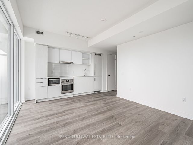 1901 - 55 Cooper St
