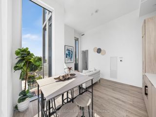 1001 - 2020 Bathurst St