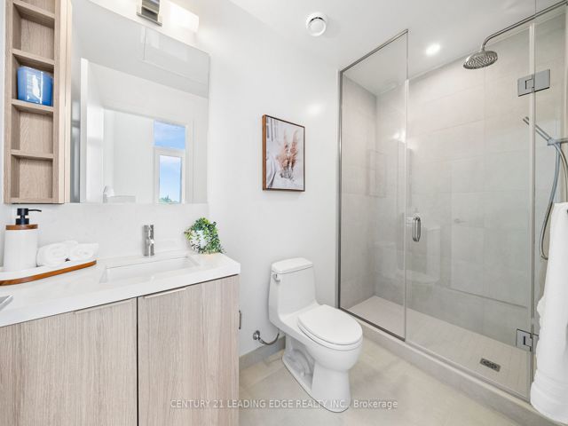 1001 - 2020 Bathurst St
