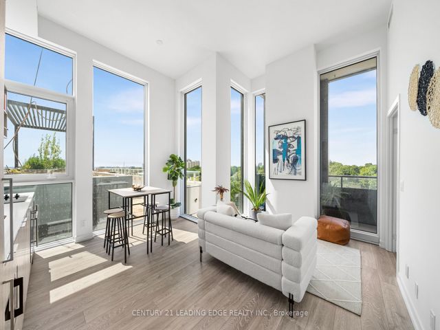 1001 - 2020 Bathurst St