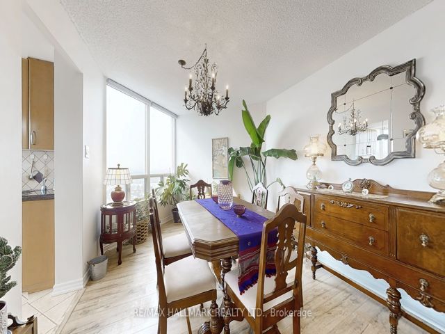 Ph210 - 1101 Steeles Ave W