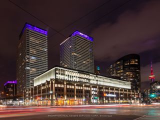 616 - 17 Bathurst St