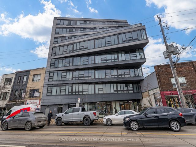 404 - 1239 Dundas St St W