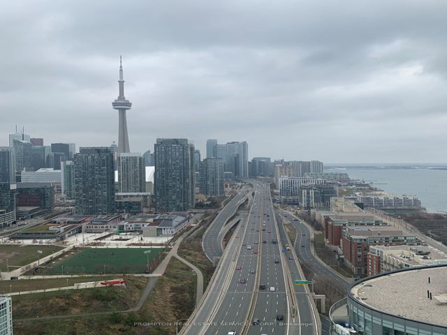 3807 - 19 Bathurst St