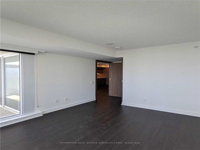 3807 - 19 Bathurst St