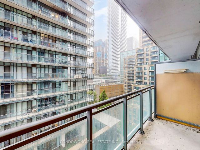 1103 - 45 Charles St E