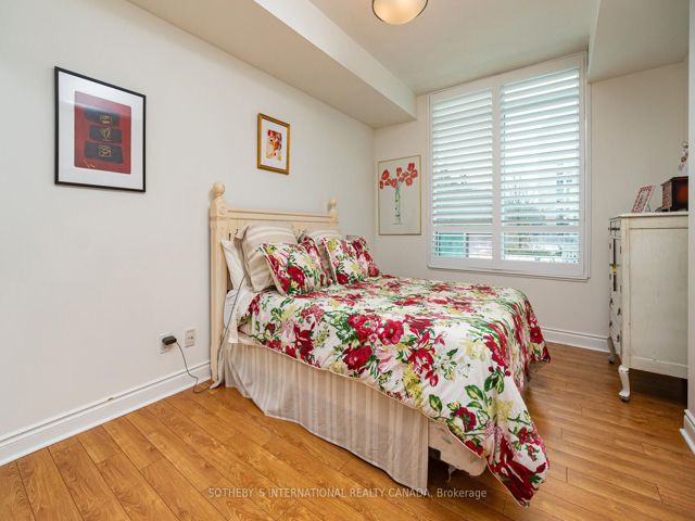 315 - 319 Merton St
