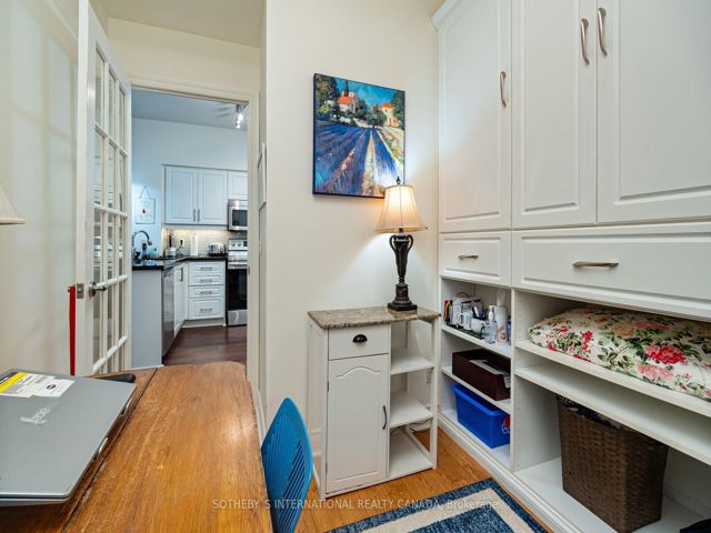 315 - 319 Merton St