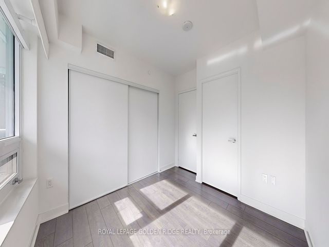 1510 - 195 Redpath Ave