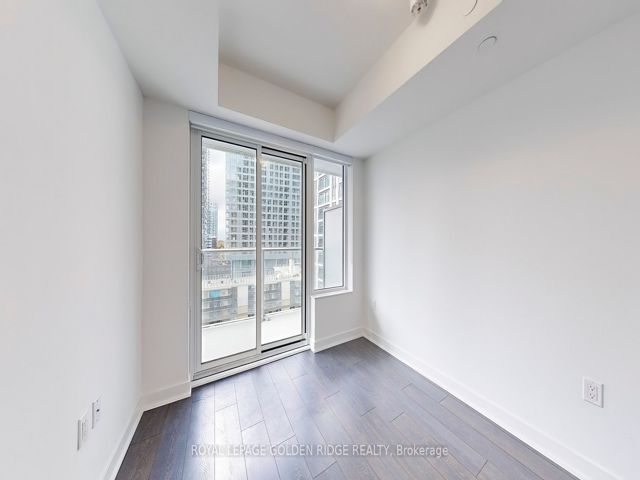 1510 - 195 Redpath Ave