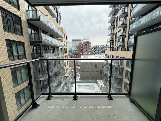 817 - 543 Richmond St W